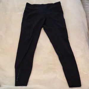 Lululemon Fast and Free 25” (6) black
